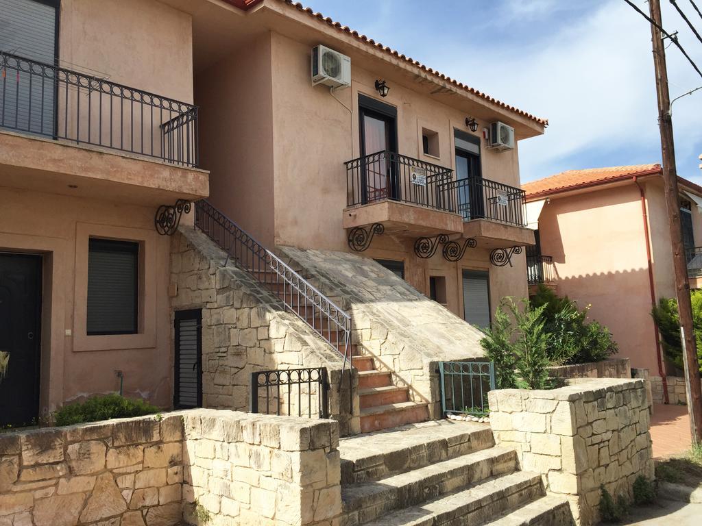 Luxury 2Br Apartment 50M From Beach Pefkochori Exterior foto